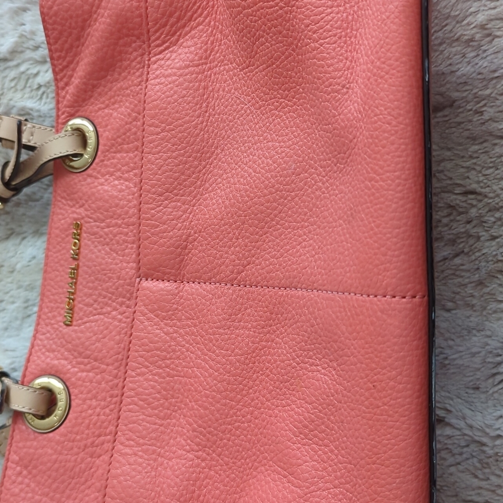 Michael Kors Peachy Pink Pebbled Leather Shoulder Tote Bag Purse Many Pockets - Picture 3 of 16